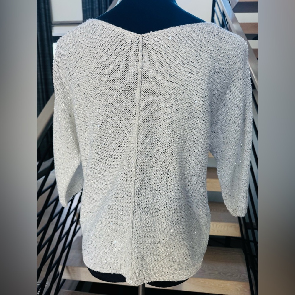New Halston Heritage Sparkling White V-Neck Sweater size S - Picture 4 of 4